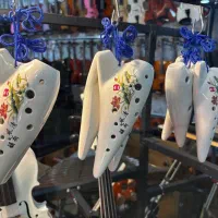 اکارینا سازدهنی (دودوک melodika کالیمبا)