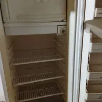یخچال به خریدار واقعی تخفیف میدم لطفا زنگ بزنید|یخچال و فریزر|رشت, فخب|دیوار