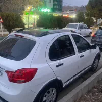 کوییک r