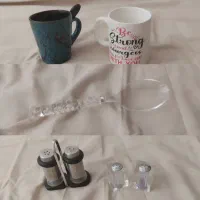 تعدادی ظرف با قیمت بسیار مناسب