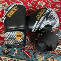 دستکش بوکس و باند بوکس