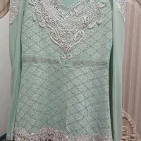 لباس زنانه|لباس|نیشابور, گنبد سبز|دیوار