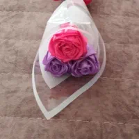 یک گل سه شاخه ای 250هزار تومان