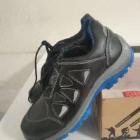 کفش‌ساتر|کیف، کفش، کمربند|چناران, |دیوار