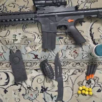 اسباب بازی تفنگ با تجهیزات