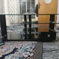 زیرتلویزیون شیشه ای