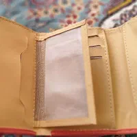 کیف پول در حد نو