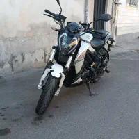 بنلی ۱۸۰s سفید