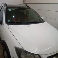 کوییک r سفید مشکی