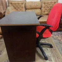 صندلی و میز کامپیوتر