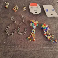 دستبند و گوشواره و انگشتر و گردنبند|بدلیجات|مشکیندشت, |دیوار