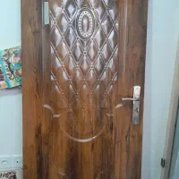 درب سرویسی( حمام یا توالت)