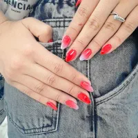 خدمات کاشت ناخن فقط به مدت سه روز 400