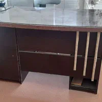 فروش تعدادی صندلی ارایشگاه زنانه