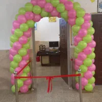 بادکنک آرایی افتتاحیه متری ۱۰۰