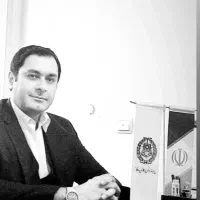 وکیل پایه یک دادگستری تخصص امور ملکی۱۴ سال سابقه