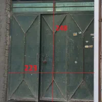 در فلزی 3 لنگه