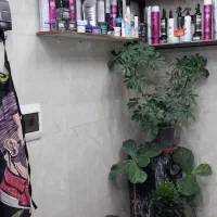 مغازه ارایشگری|اجارهٔ مغازه و غرفه|قم, ناصردیوان|دیوار