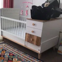 تخت کودک آپادانا