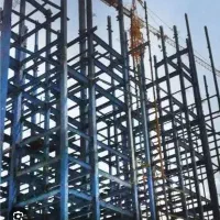 مهندس عمران یا معماری