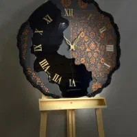 ساعت زیبای رزینی