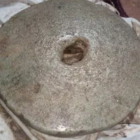 سنگ آسیاب دستی قدیمی