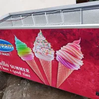 یخچال بستنی