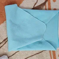 قنداق فرنگی و پتوی نوزاد|رختخواب، بالش، پتو|قرچک, زیبا شهر|دیوار