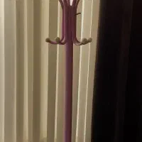 چوب لباسی ایستاده