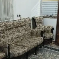 مبل نه نفره  کارکرده تمیز سالم پارچه یزد کلاف محکم|مبلمان خانگی و میز عسلی|نظرآباد, رسالت|دیوار