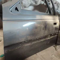 درب پژو ۴۰۵ و پارس