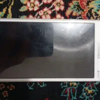 گوشی j5