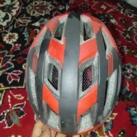 کلاه دوچرخه و اسکیت