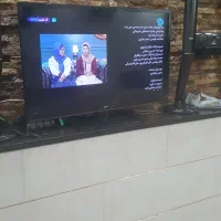تلویزیون ال جی  ۴۲ انج کم کار کرد با کارتون|تلویزیون و پروژکتور|زنجان, |دیوار