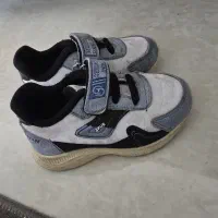 کاپشن و کفش بچگانه|کفش و لباس بچه|اشتهارد, |دیوار