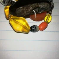 سنگهای قدیمی. شهابسنگ. الماس سیاه عقیق یاقوت