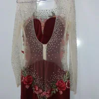 لباس مجلسی درحدنوهمراه باپافر|لباس|شاهین‌شهر, گزبرخوار|دیوار