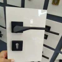 دستگیره درب اتاق سرویس