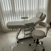 تخت فشیال، مژه، ماساژ