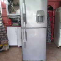 یخچال بالا یخچال پایین فریزر