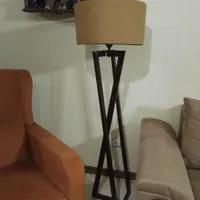 آباژور چوبی ایستاده بلند