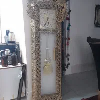 ساعت ویترین برنجی
