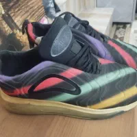 به علت کوچیک بودن سایز .