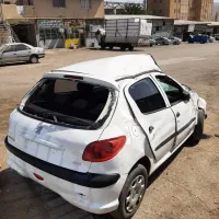 مشاوره در خرید خودرو های تصادفی