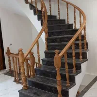 اجرای تخصصی انواع نرده و پله گرد چوبی|خدمات پیشه و مهارت|رشت, رشتیان|دیوار