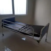 تخت بیمارستان