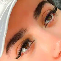 کاشت هیدن مژه ۳۰۰