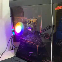 کیس و مانیتور گیمینگ