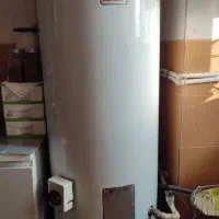 آبگرمکن ایستاده