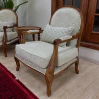 نیروی کاراقا برای کار تعمیرات و شستشو مبل